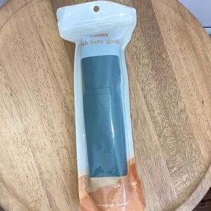 🆕 NWOT - Yeah Baby Goods - Silicone Highchair Placemat in Teal